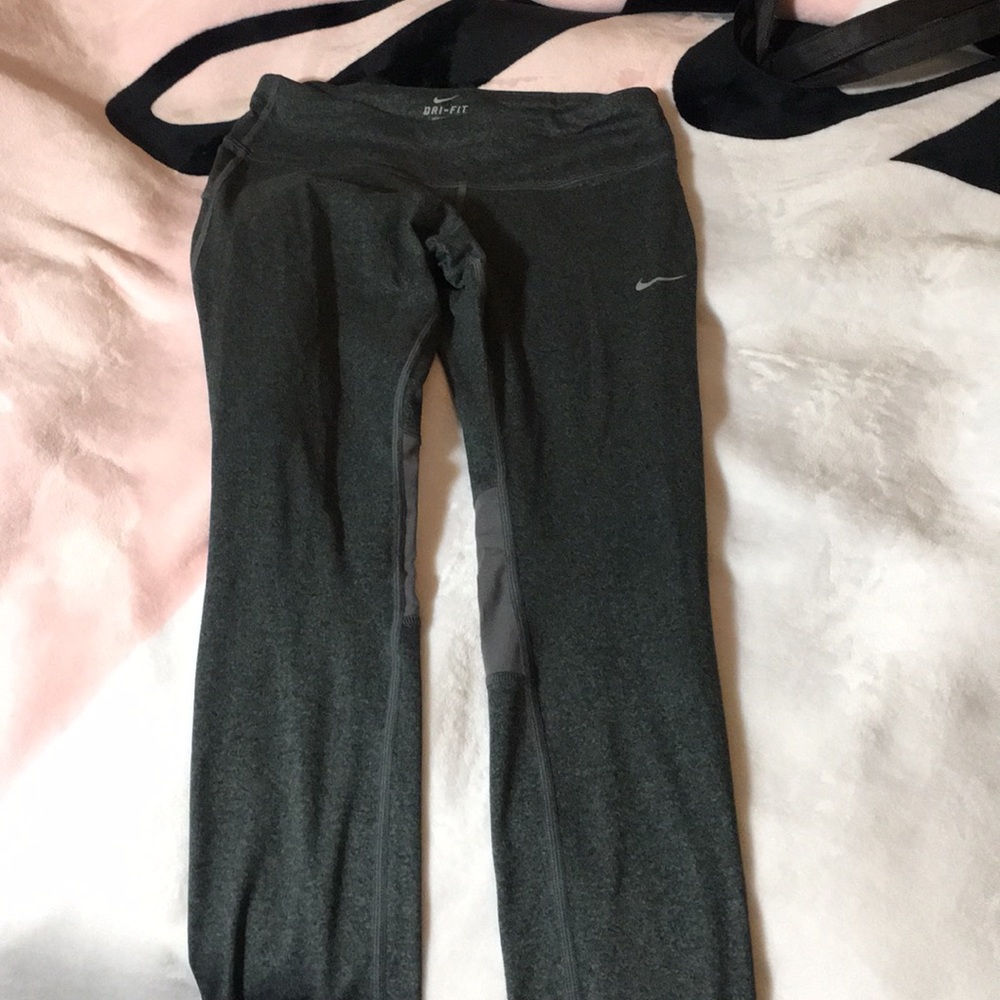 Nike leggings